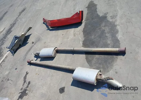 1985 Ford Mustang Lx z USA, uszkodzony, nr VIN 1FABP26A2FF154883